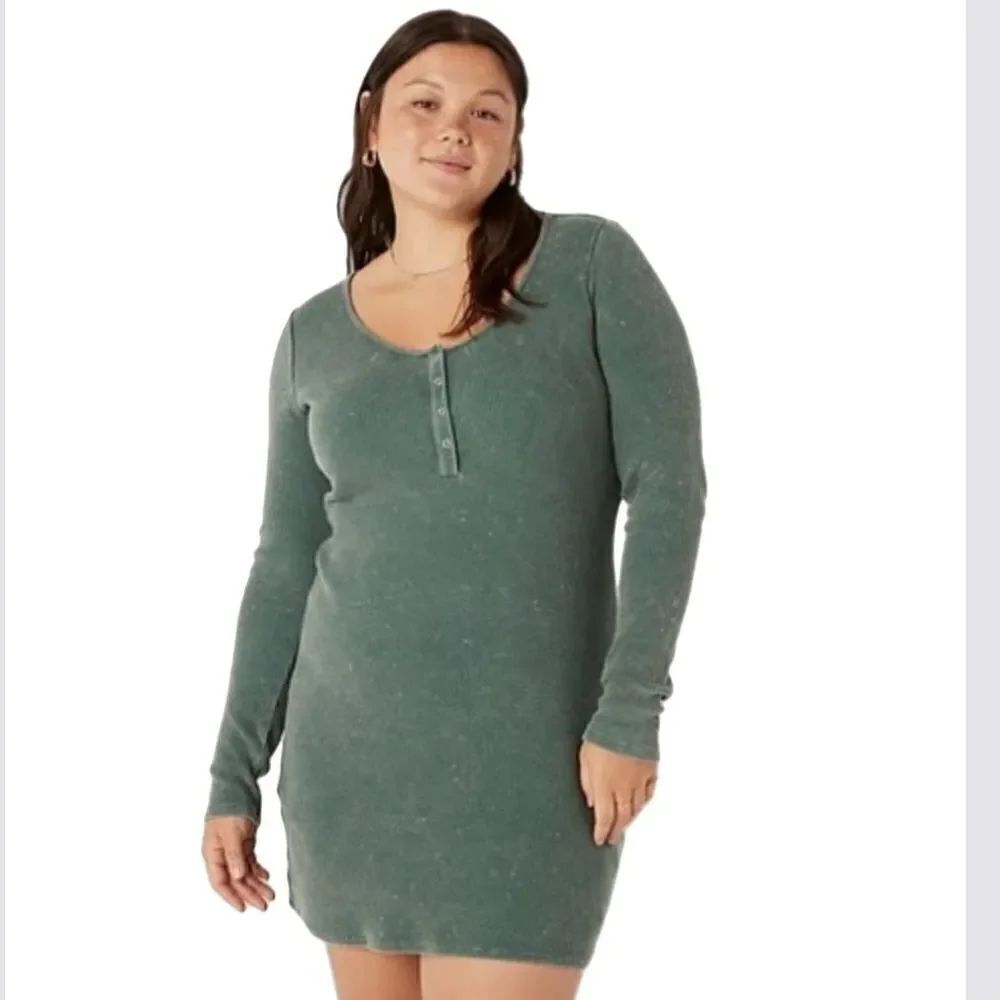 Victoria’s Secret Pink Thermal Long Sleeve Henley Dress Nightgown Satin Green